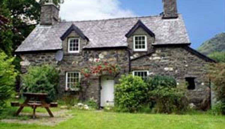 North Wales Holiday Cottages Farmhouse Accommodation Places